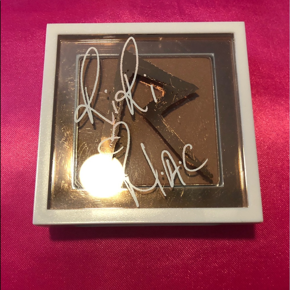 MAC RiRi Hearts Holiday Collection Bronzing Powder